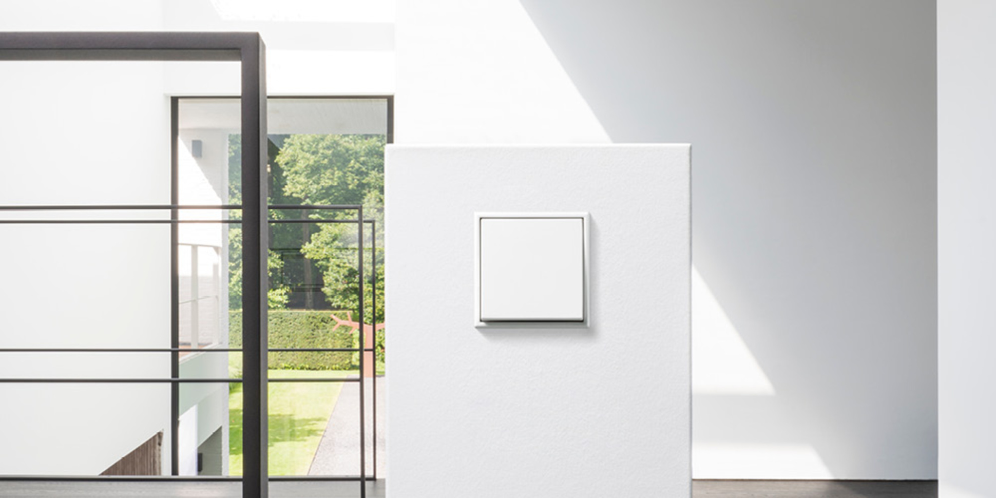 JUNG Schalterprogramme bei Elektro-Service-Ganz in Hammelbach